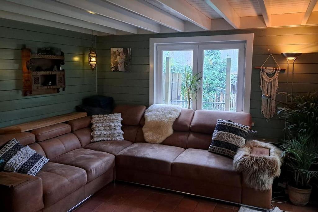Comfortable Chalet In A Unique Location In Forest Essen Exteriér fotografie